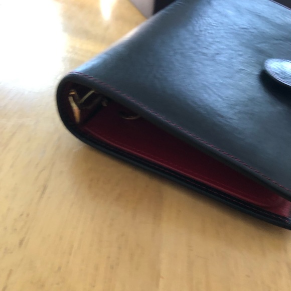 Gillio medium compagna black and red planner - Picture 4 of 5